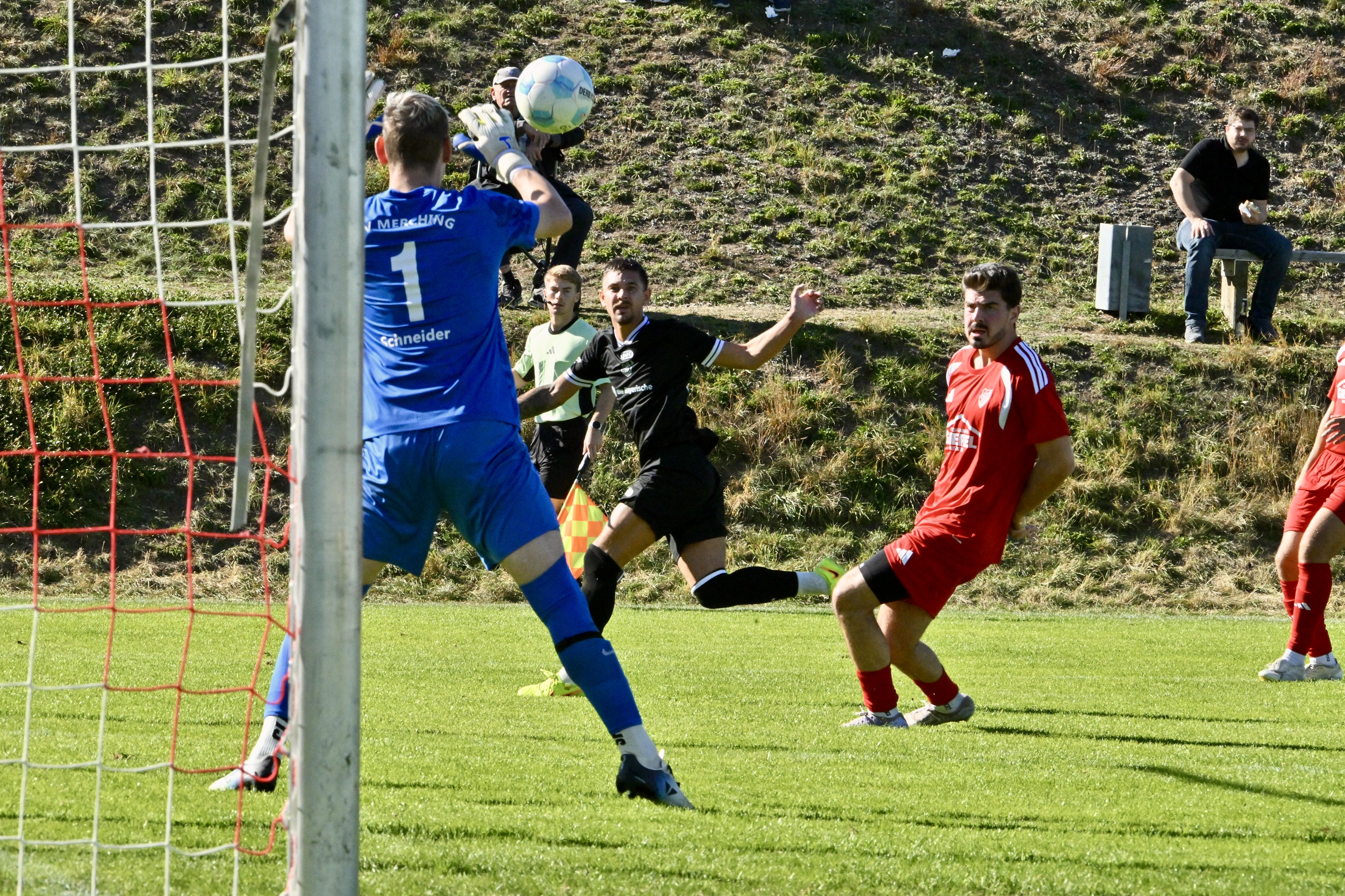 VfL Kaufering im Pech: Klar besser, aber nur 1:1
