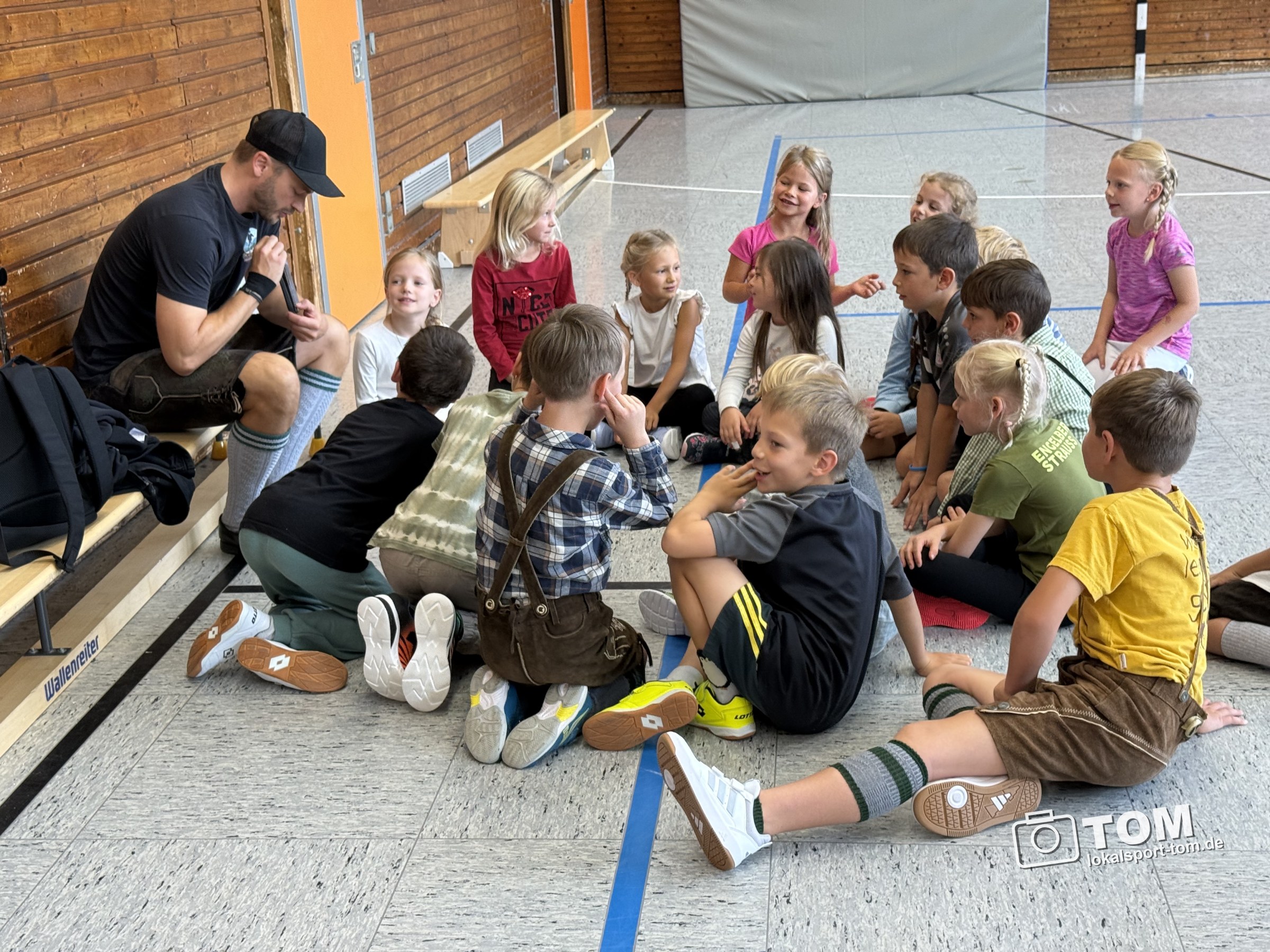 Plattler Mike an der Grundschule In Rott – Foto 10
